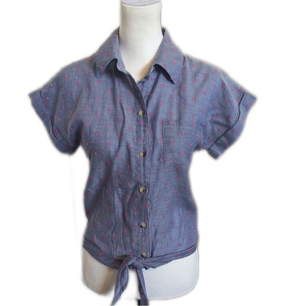 Sim & Sam 100% rayon blue blouse w/ embroidered pink dots, tie front S